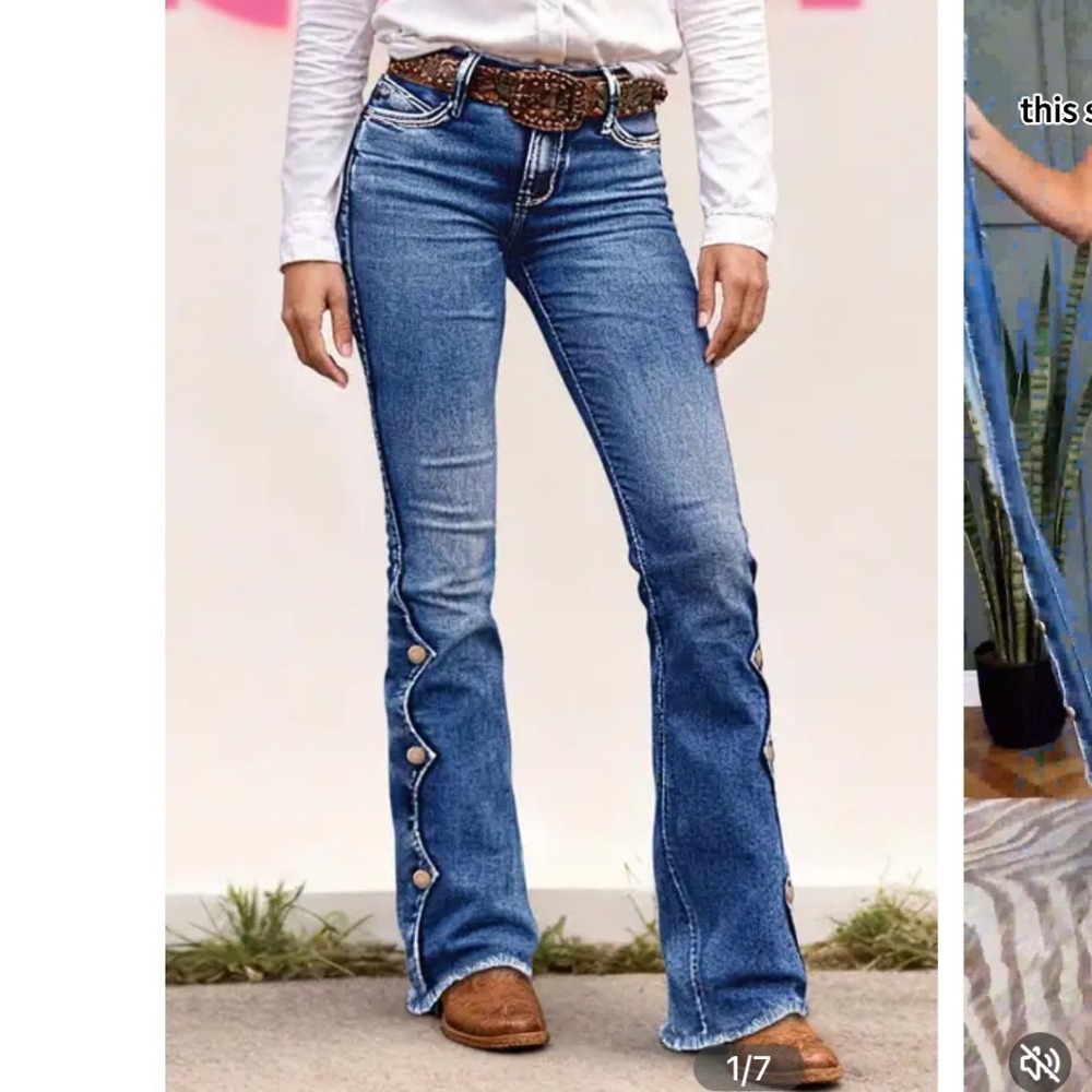 Flamingals Women Dark Wash Scallop Studded Raw Hem Straight Leg Jeans 30 Waist